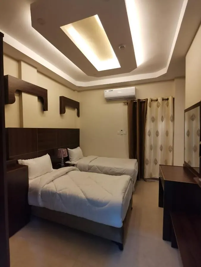 Aparthotel Nice View Hotel فندق الأطلالة الجميلة للعائلات فقط Aqaba