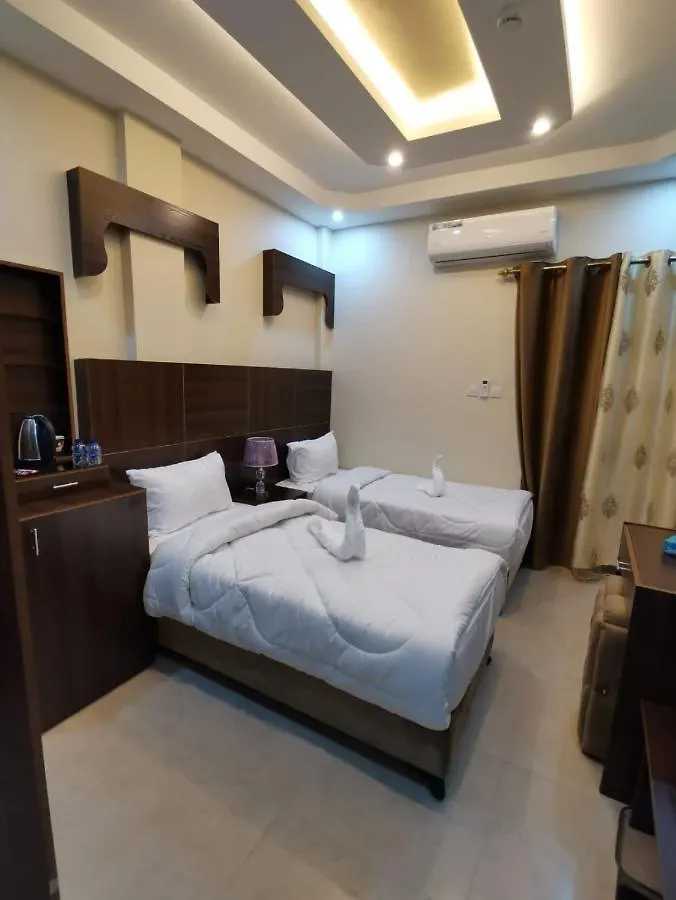 Nice View Hotel فندق الأطلالة الجميلة للعائلات فقط Aqaba 0*,