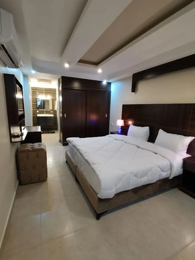 Nice View Hotel فندق الأطلالة الجميلة للعائلات فقط Aqaba Jordan