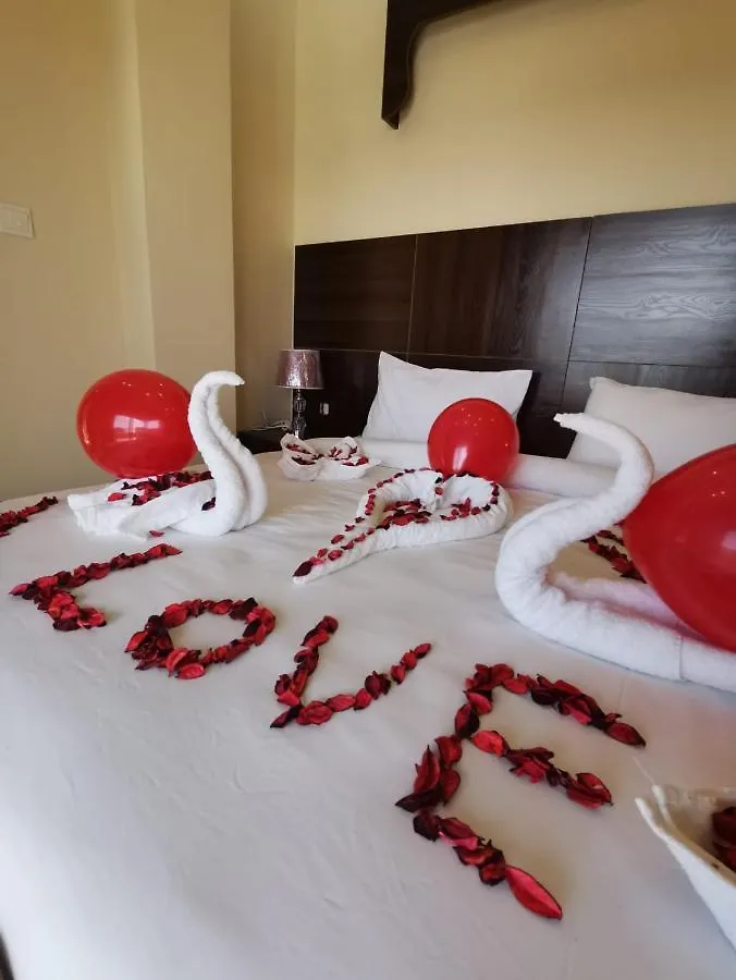 Nice View Hotel فندق الأطلالة الجميلة للعائلات فقط Aqaba Aparthotel