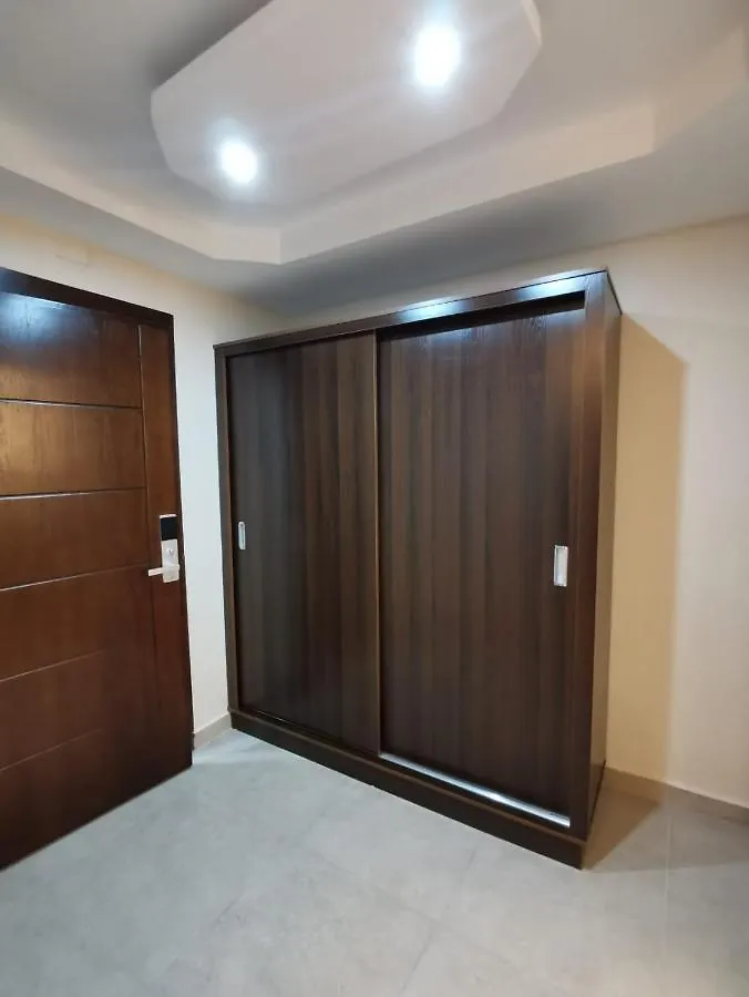 Aparthotel Nice View Hotel فندق الأطلالة الجميلة للعائلات فقط Aqaba