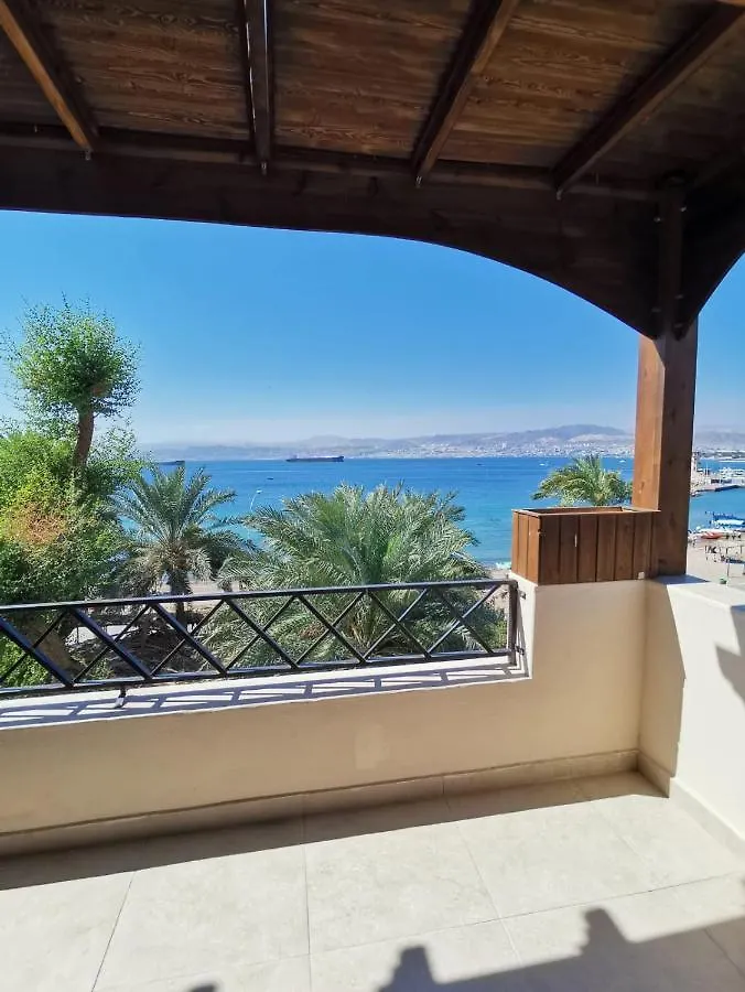 Nice View Hotel فندق الأطلالة الجميلة للعائلات فقط Aqaba